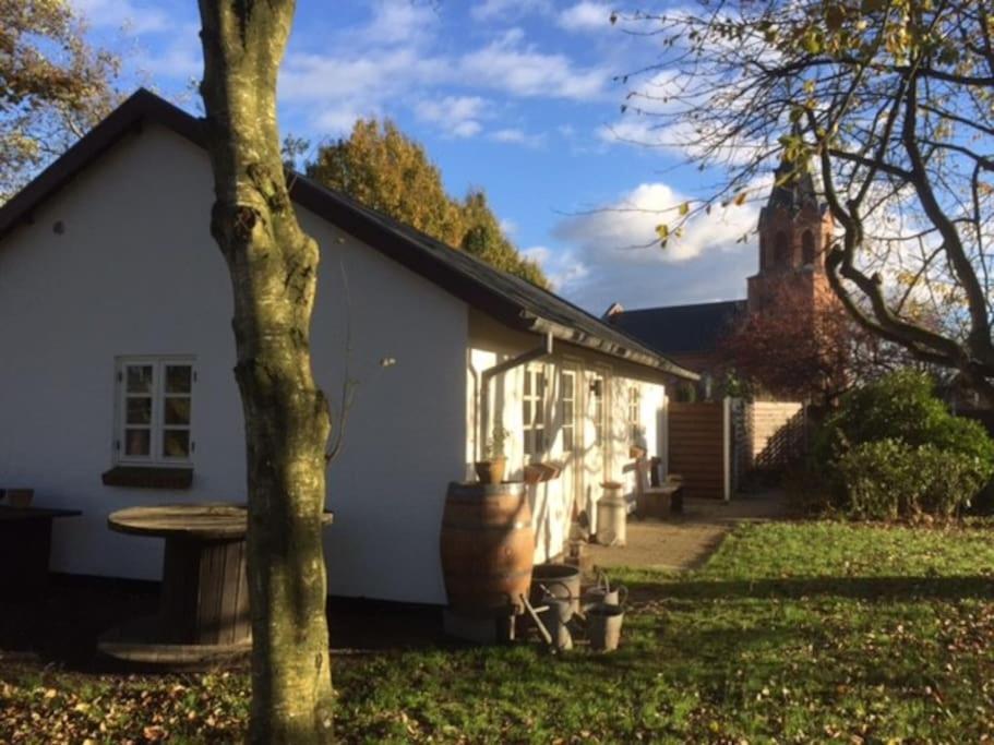 Villa Idyllisk Anneks, Hvor Lejer Har Eget Hus. Vejle Exterior foto